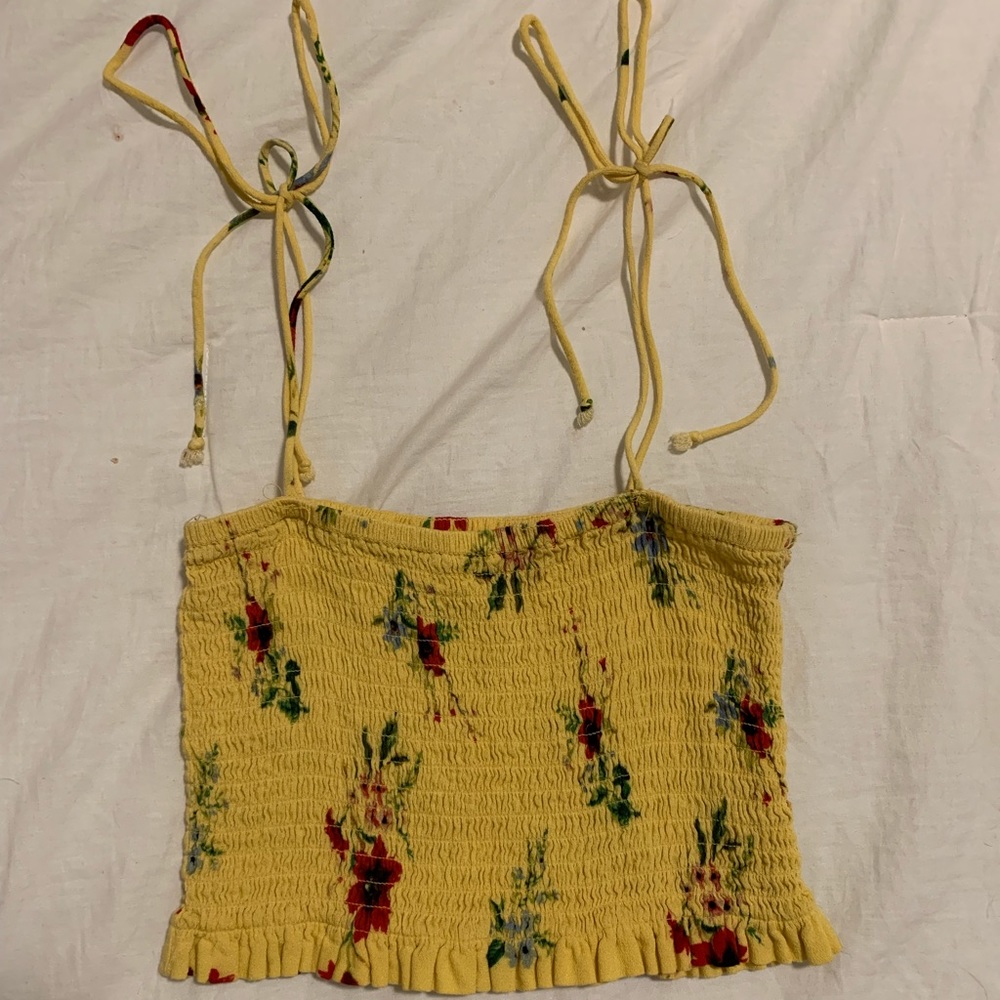Pacsun yellow flower top